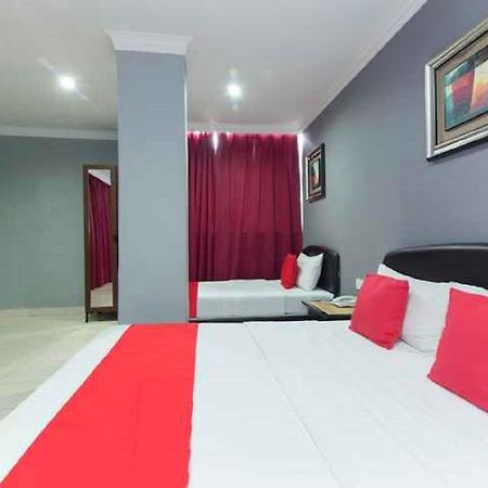 Puteri Ampang Hotel Buitenkant foto