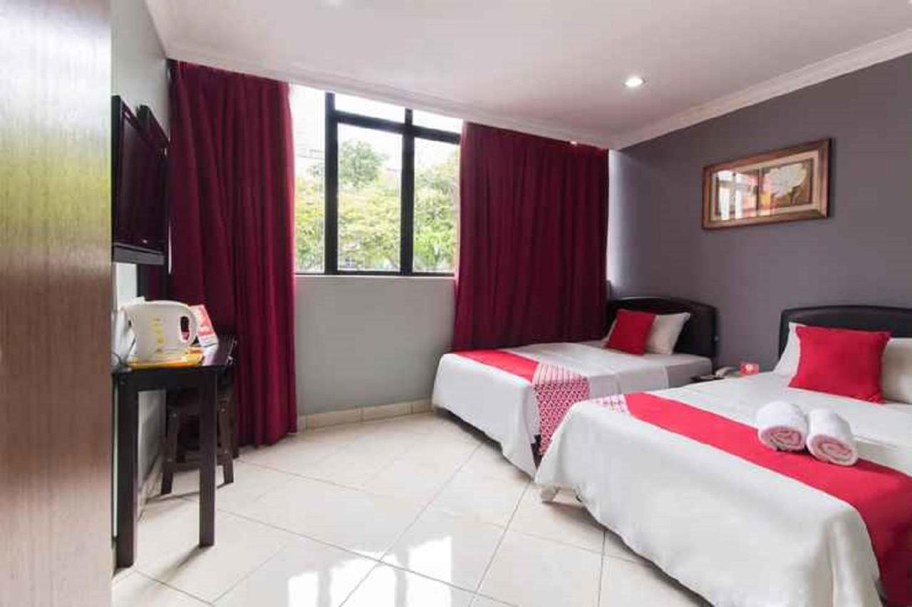 Puteri Ampang Hotel Buitenkant foto